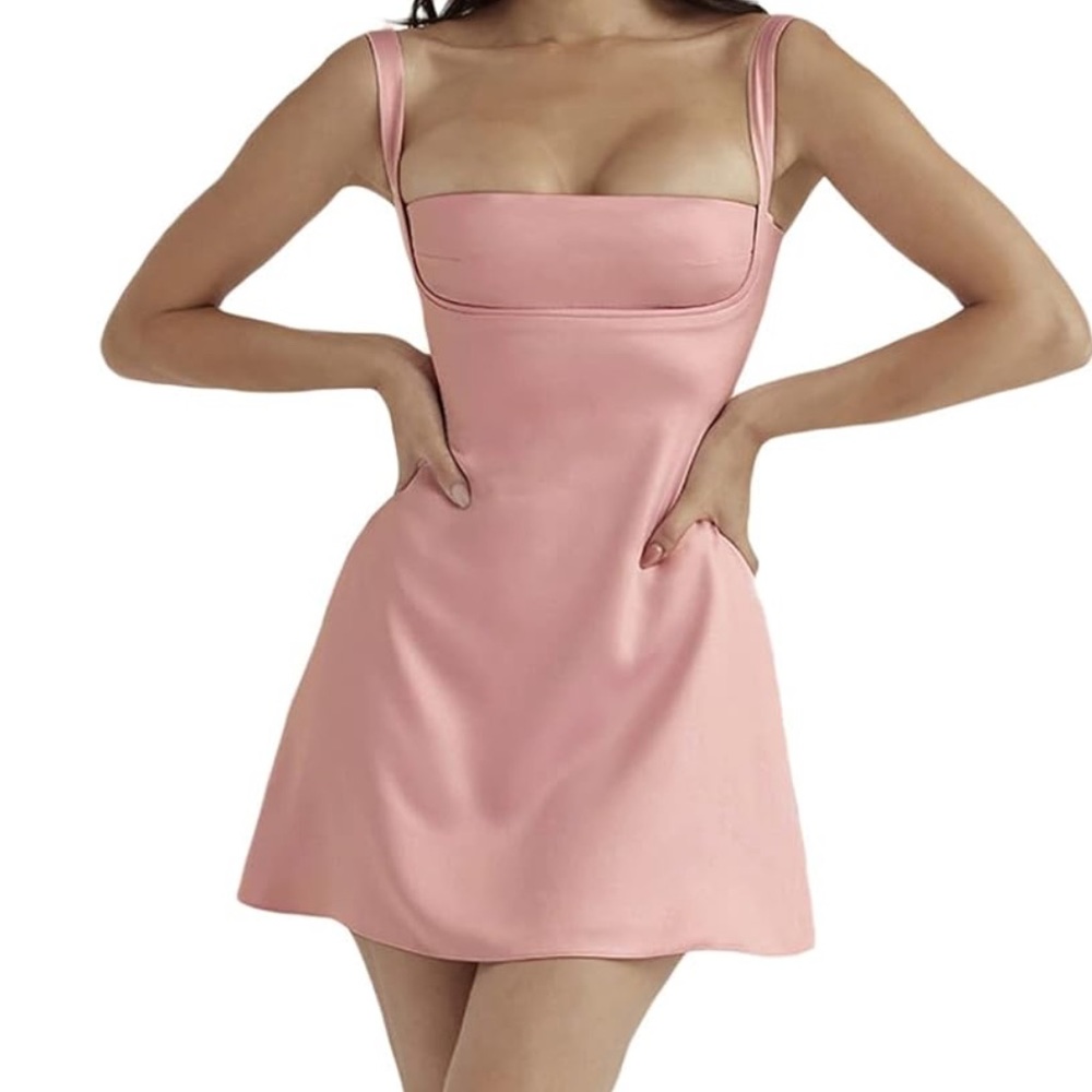 Pink Dress - Picture 2 of 3